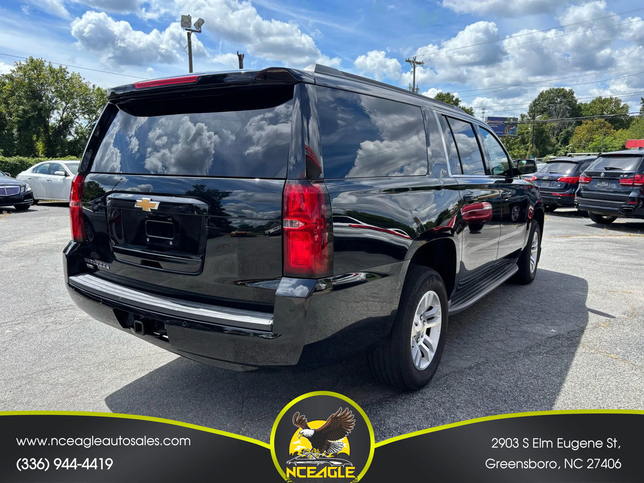 Used 2015 Chevrolet Suburban LT image 6