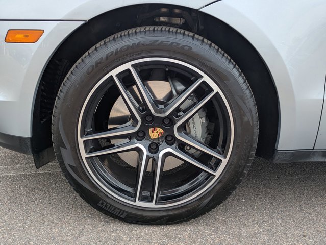 Used 2020 Porsche Macan S image 25