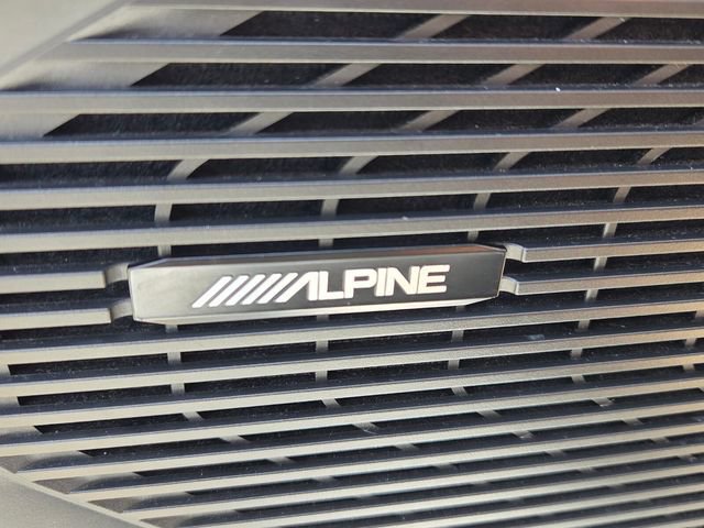 Used 2024 Jeep Wagoneer Series II w/ Flexible Seating Group RWD image 30