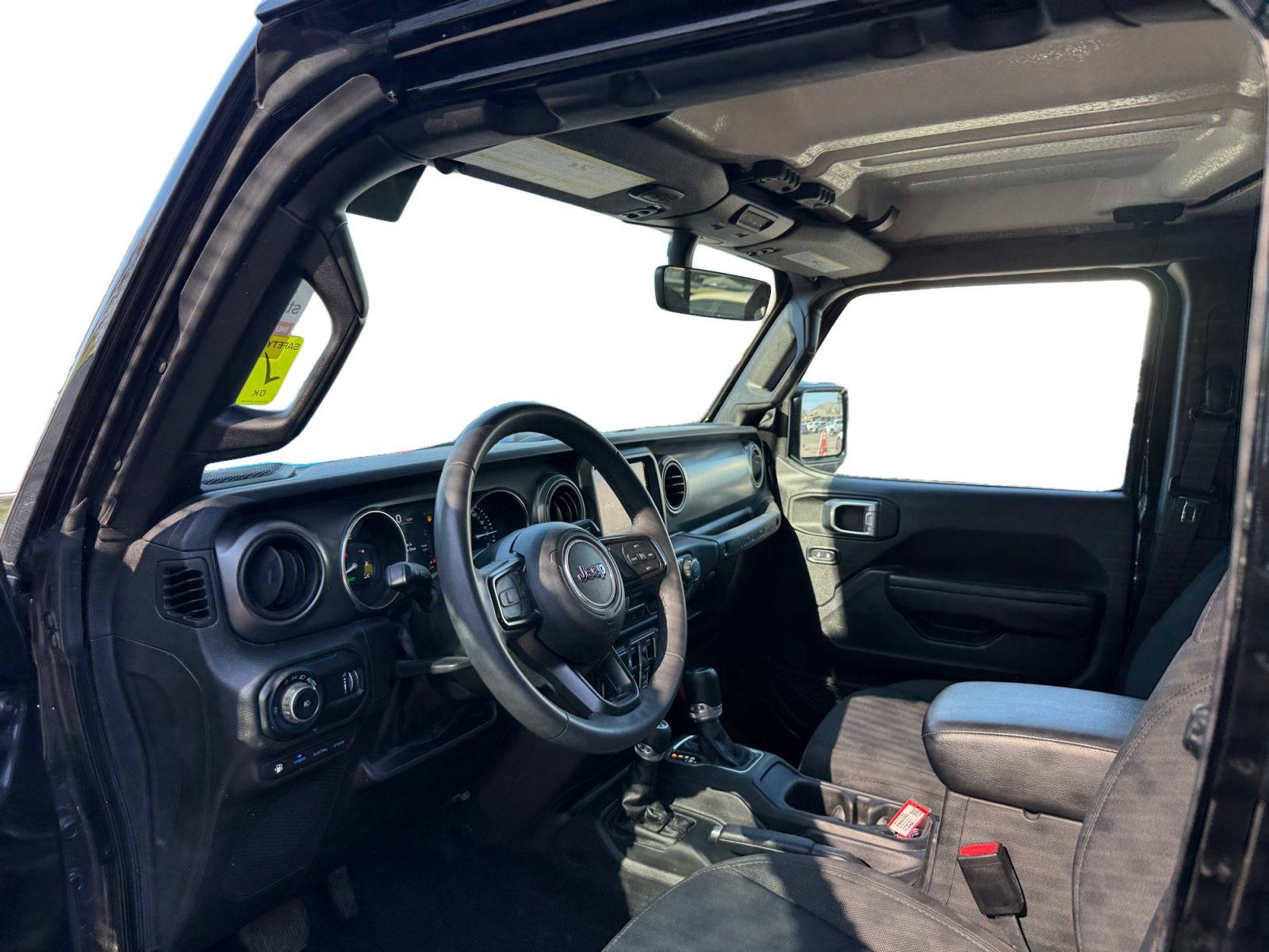 Used 2023 Jeep Wrangler Unlimited w/ 8.4" Radio Group AWD/4WD image 9