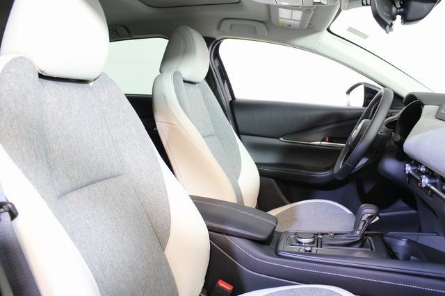 New 2026 MAZDA CX-30 Aire Edition image 12