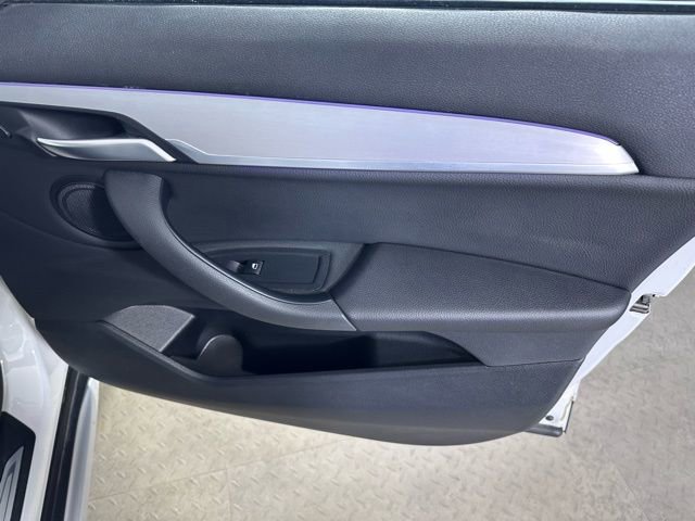 Used 2022 BMW X1 xDrive28i w/ Convenience Package image 9