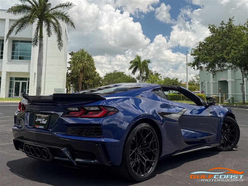 Used 2026 Chevrolet Corvette ZR1 w/ Stealth Interior Trim Package RWD image 59