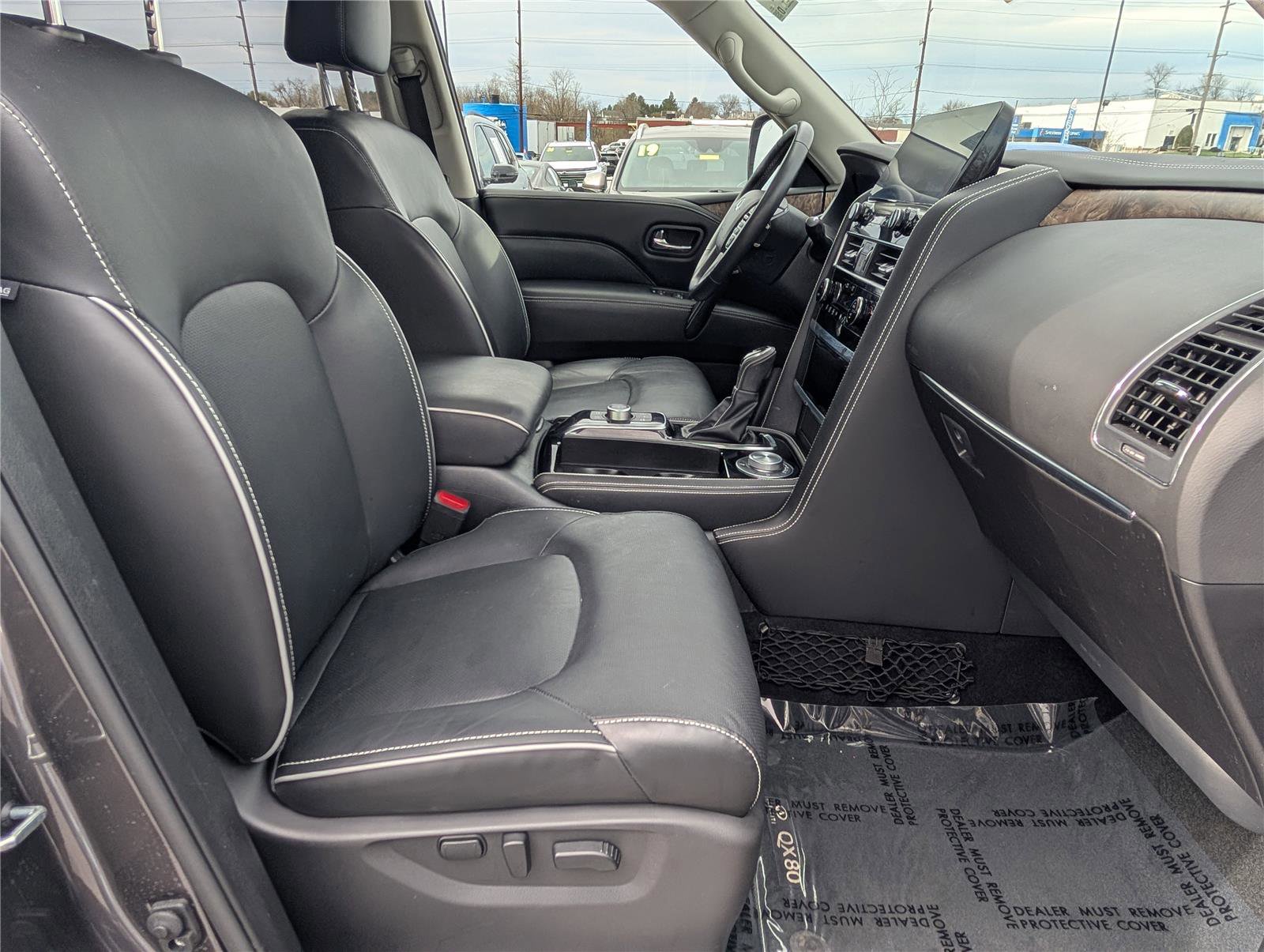 Used 2024 INFINITI QX80 Premium Select w/ Cargo Package image 11