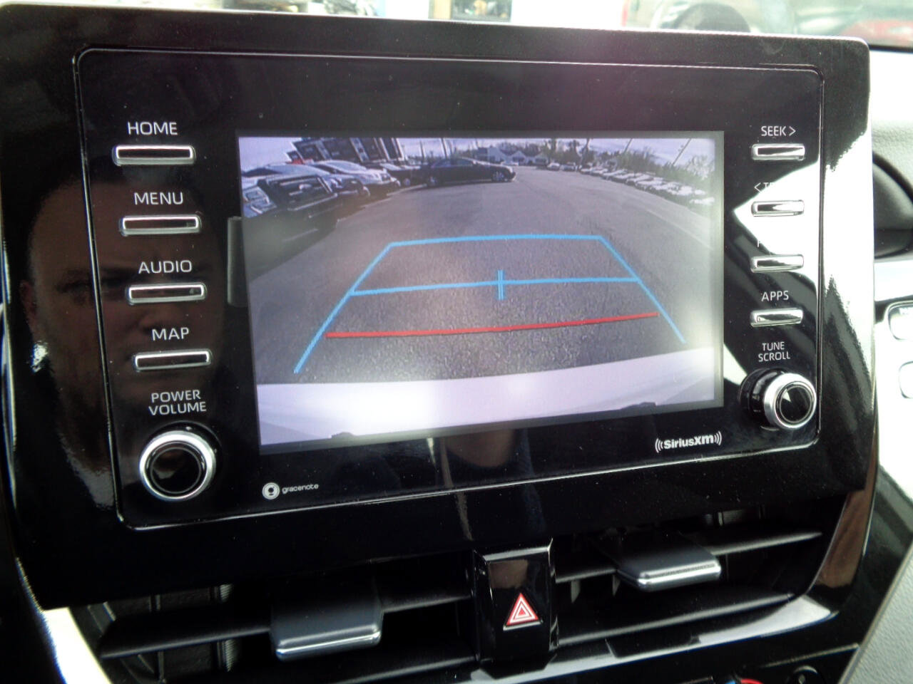 Used 2022 Toyota Camry LE image 32