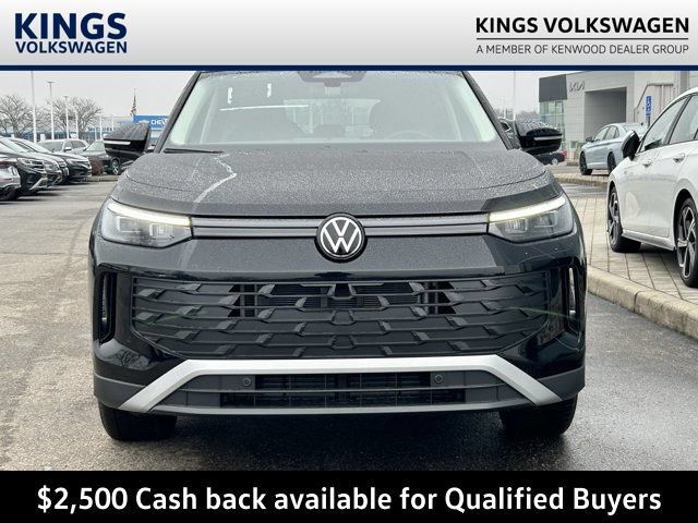New 2026 Volkswagen Tiguan SE AWD/4WD image 2