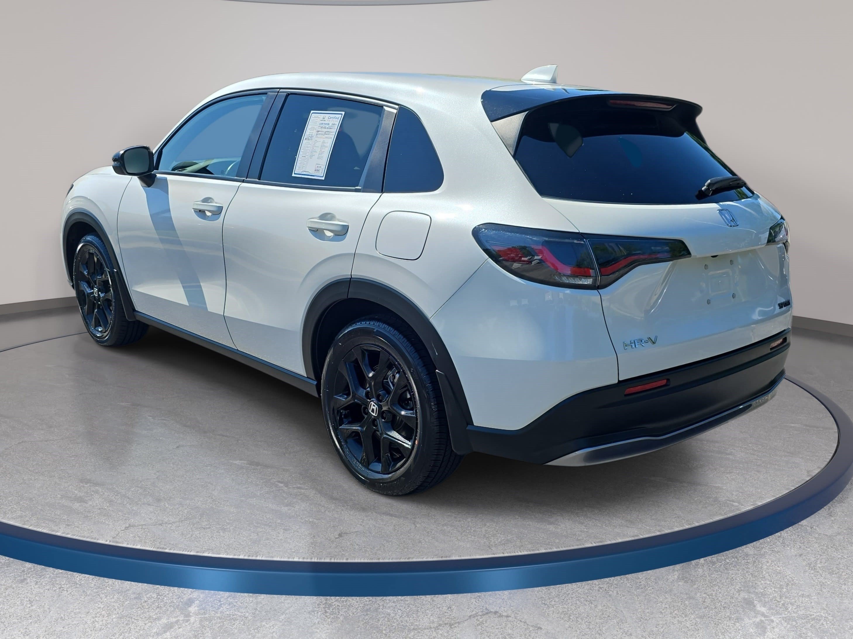 Used 2024 Honda HR-V Sport image 7