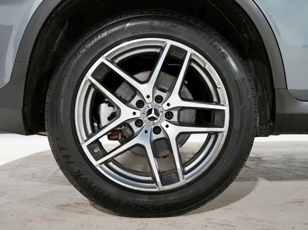 Used 2019 Mercedes-Benz GLC 300 image 34