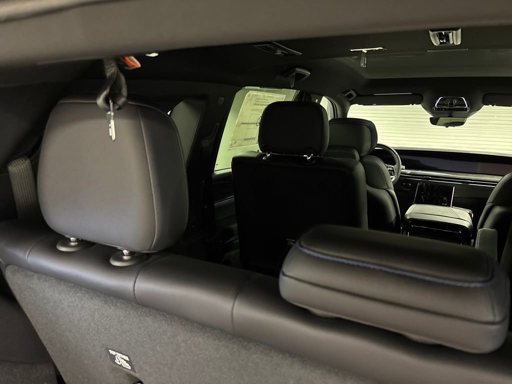 New 2025 Cadillac Escalade IQ Sport 1 w/ Smart Trailering package image 22
