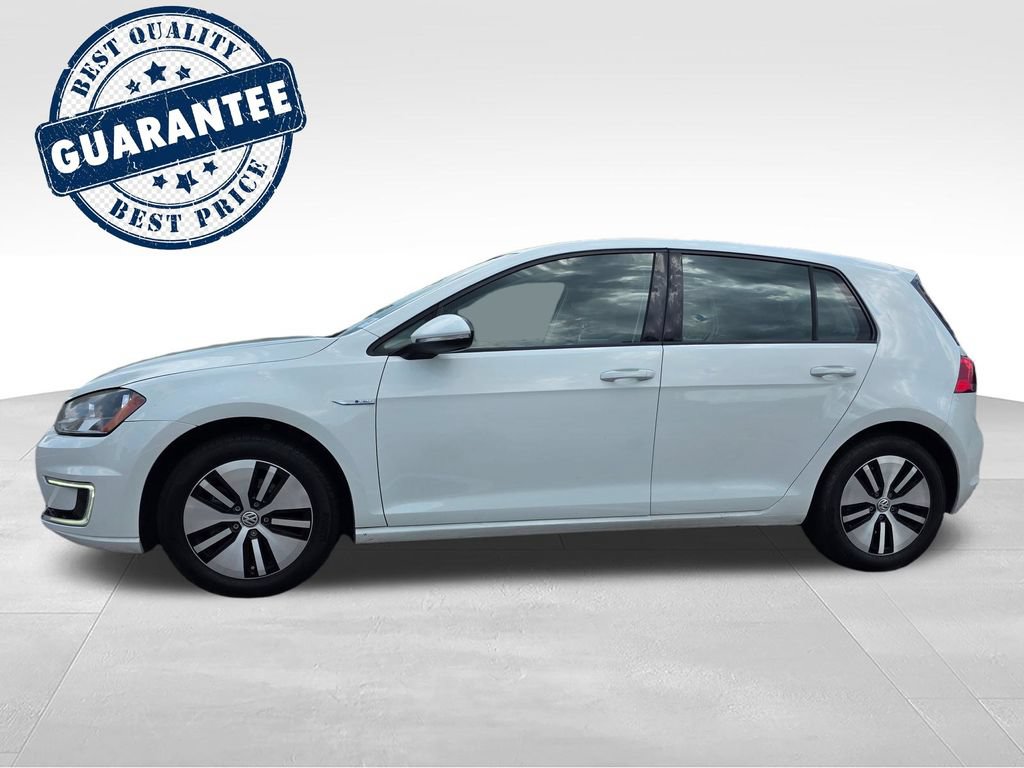 Used 2016 Volkswagen e-Golf SE w/ DC Fast Charging Package FWD image 3
