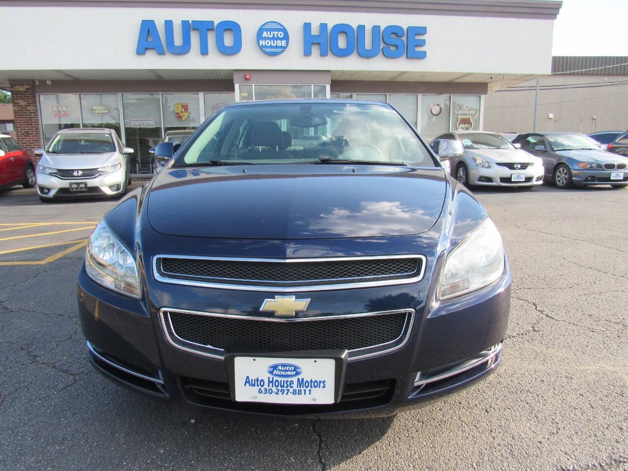 Used 2010 Chevrolet Malibu LT FWD image 3