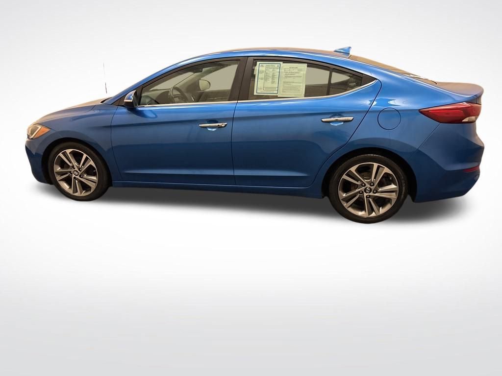 Used 2017 Hyundai Elantra Limited image 9
