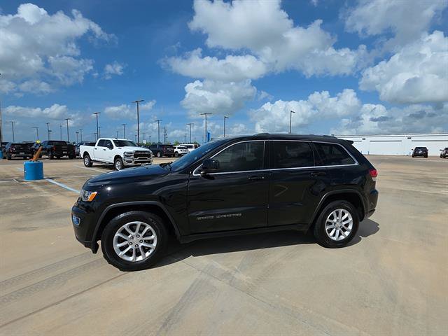 Used 2021 Jeep Grand Cherokee Laredo RWD image 5