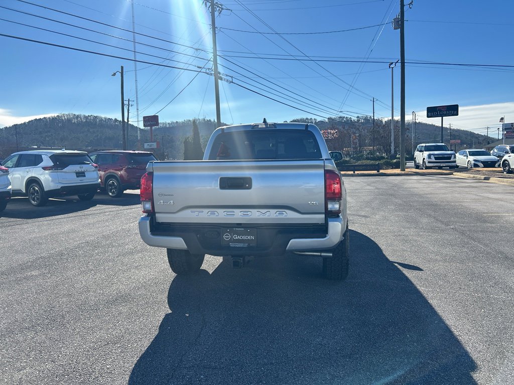 Used 2023 Toyota Tacoma SR image 4