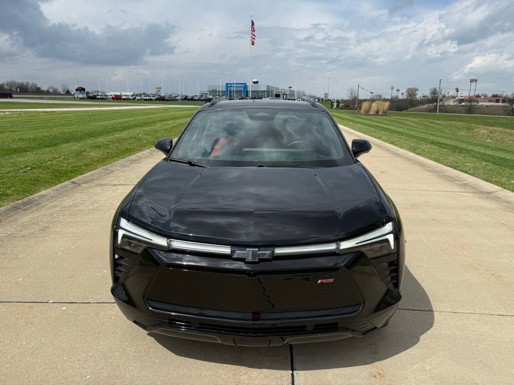 Used 2024 Chevrolet Blazer EV RS image 9