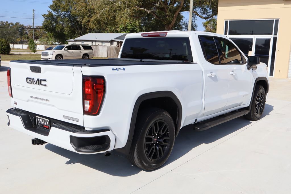 Used 2022 GMC Sierra 1500 Elevation w/ LPO, Elevation Black Package image 8