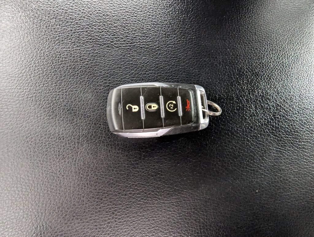 Used 2024 RAM 1500 Big Horn RWD image 25