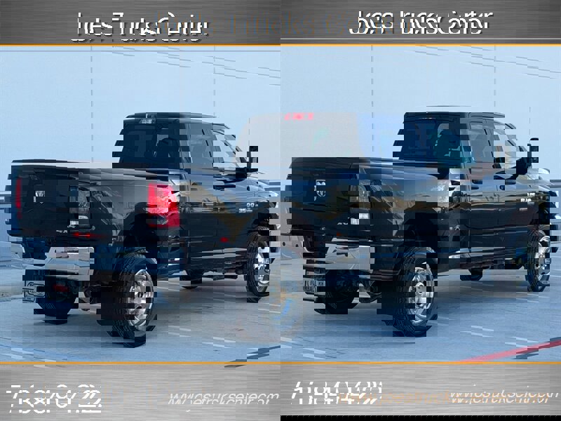 Used 2017 RAM 3500 Tradesman w/ Chrome Appearance Group image 8