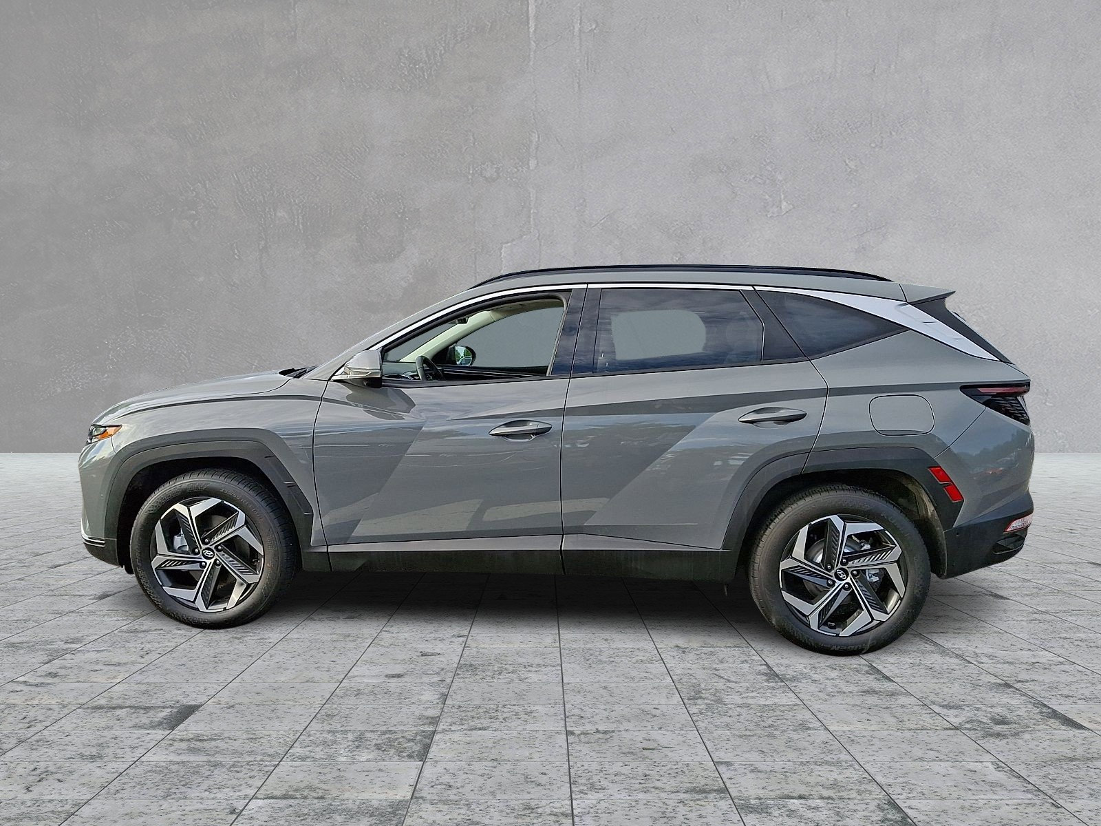 Certified 2024 Hyundai Tucson Limited AWD/4WD image 7
