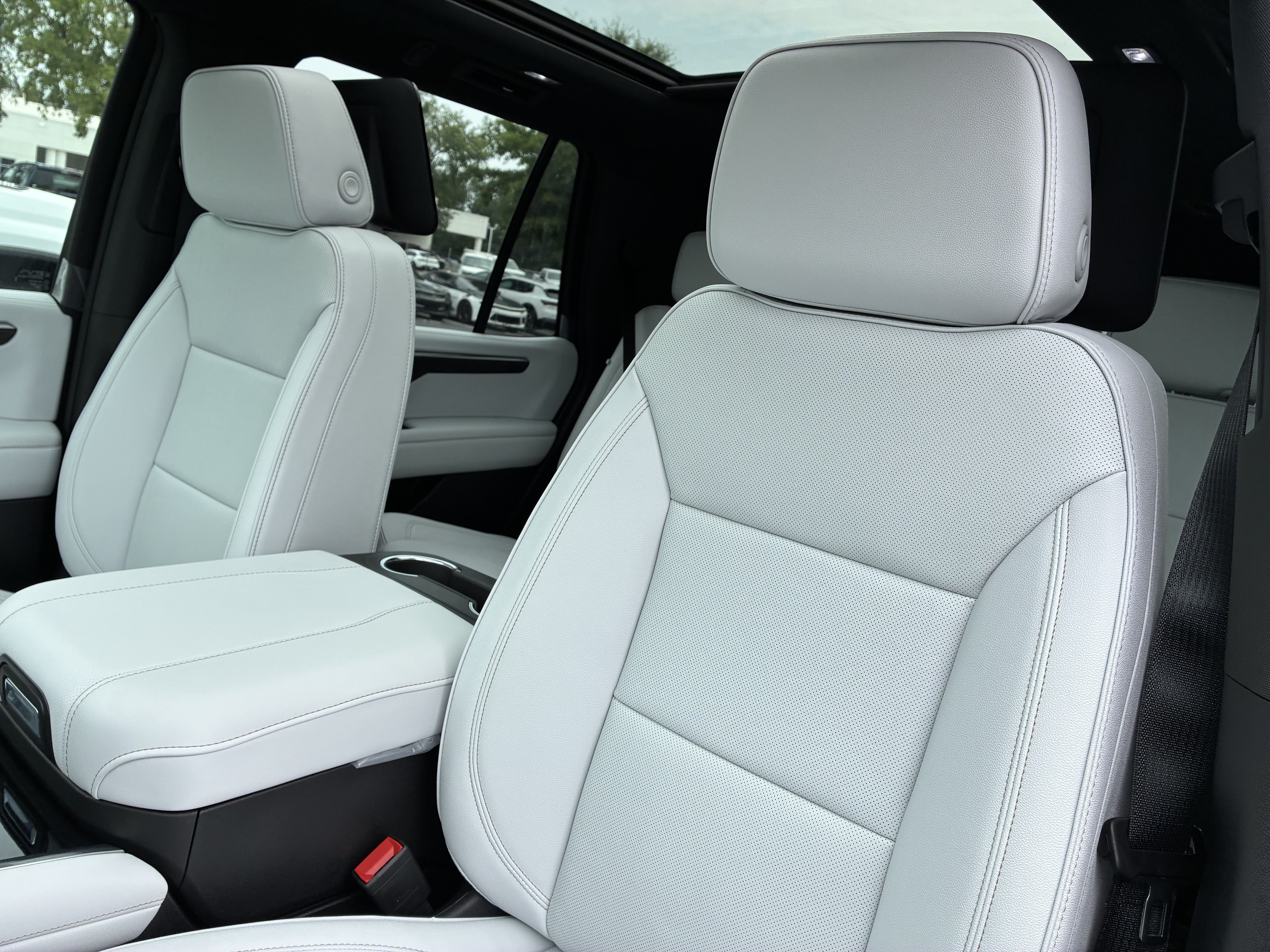 New 2026 Chevrolet Tahoe Premier AWD/4WD image 22