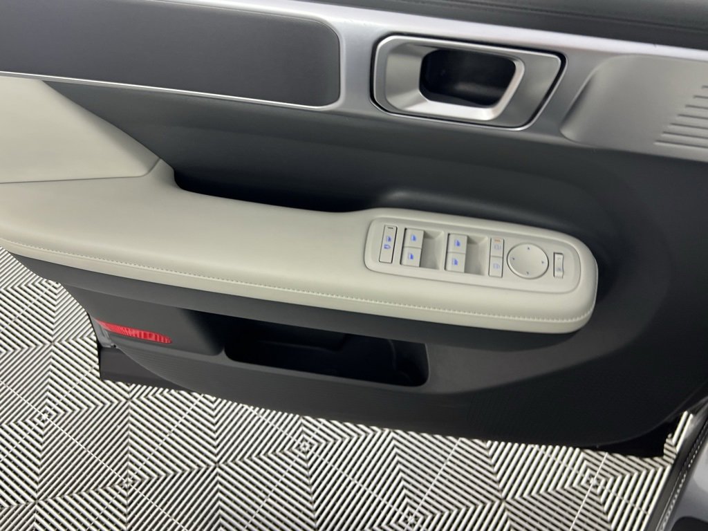 Used 2024 Hyundai Santa Fe SEL image 26