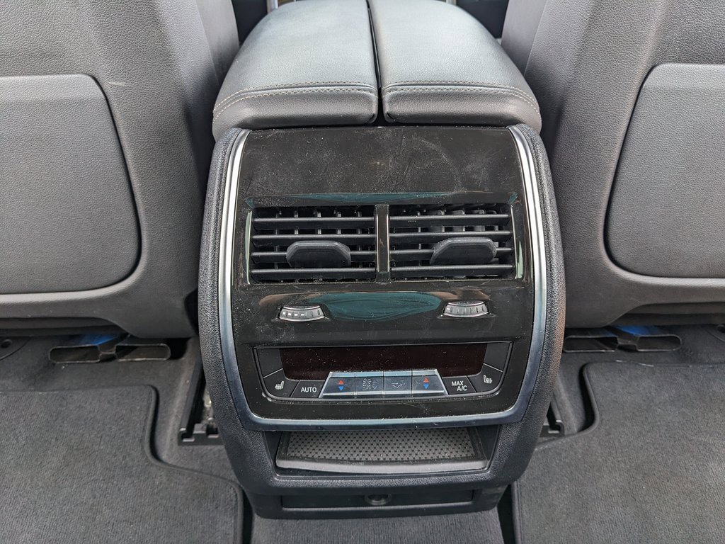 Used 2023 BMW X5 xDrive45e image 39