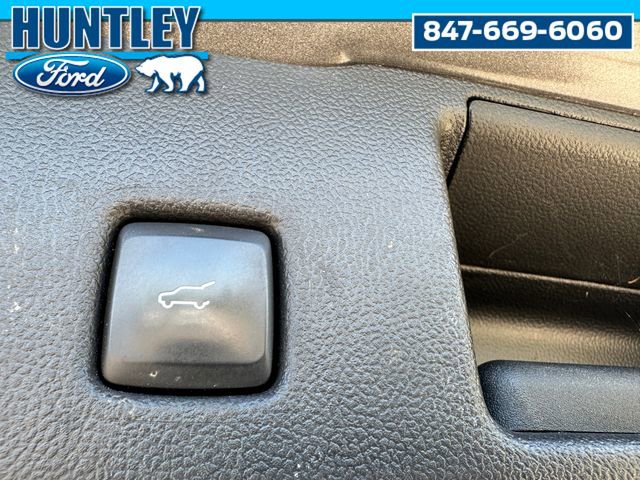 Used 2021 Ford Escape SEL w/ Class II Trailer Tow Package image 10