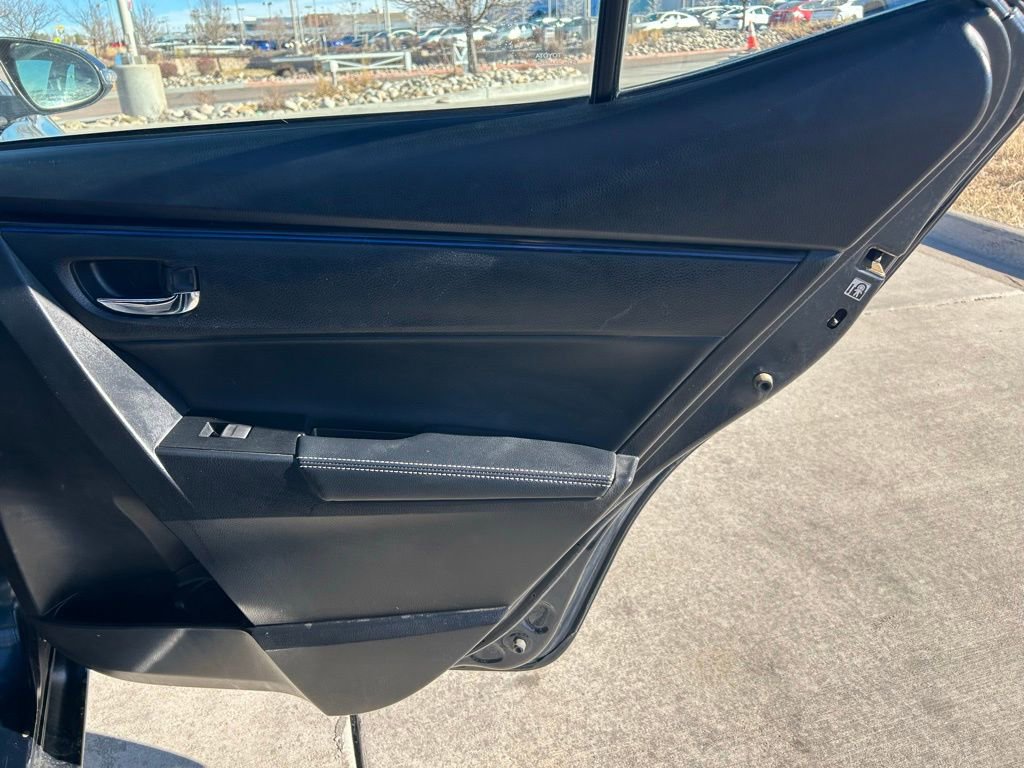 Used 2018 Toyota Corolla SE image 27