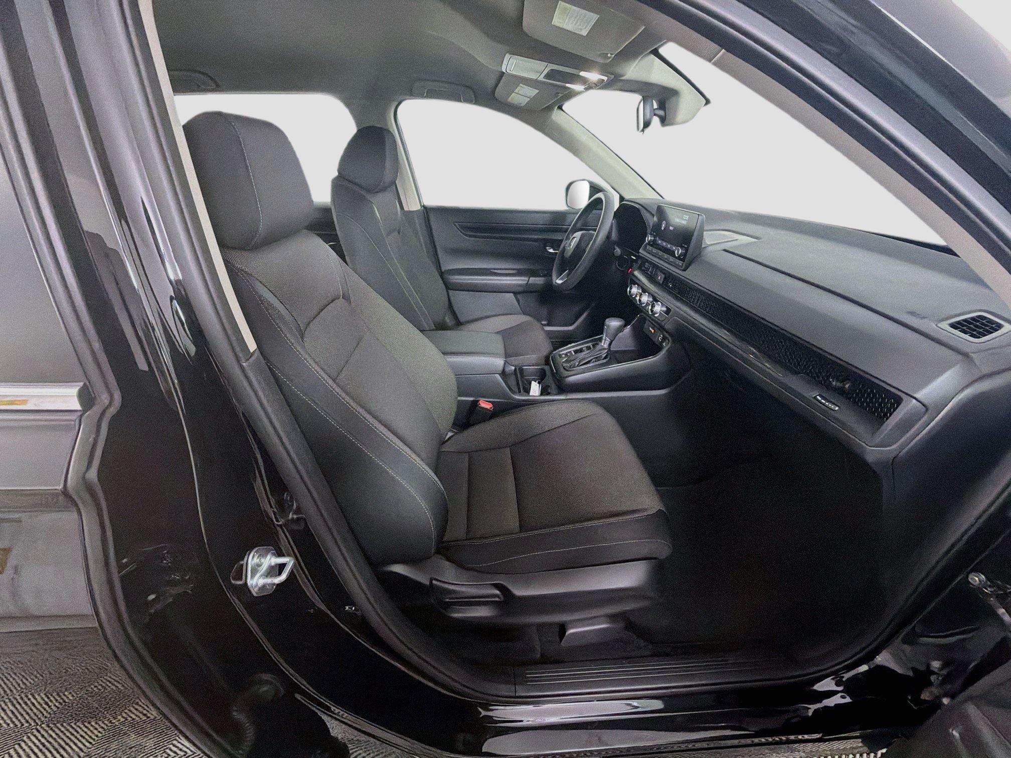 Used 2024 Honda CR-V LX image 30