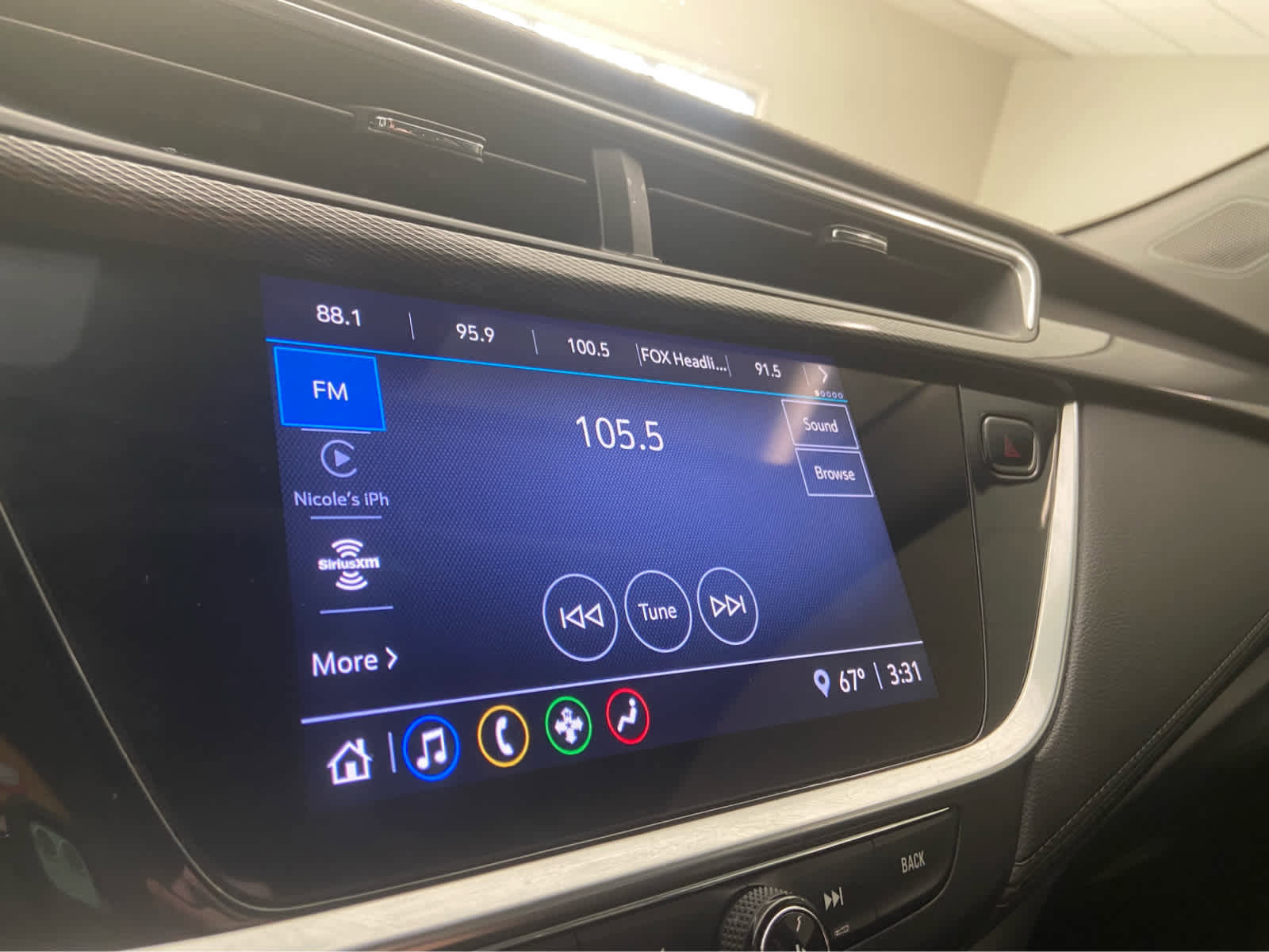 Used 2022 Buick Encore GX Select w/ Sport Touring Package image 24