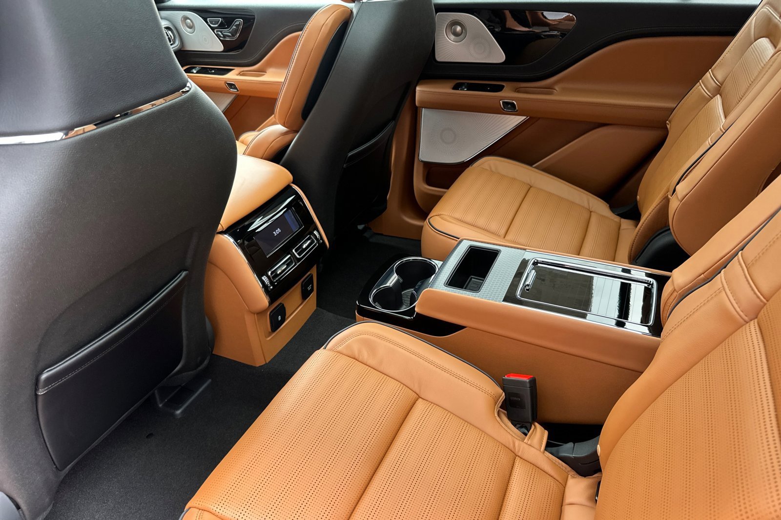 New 2025 Lincoln Aviator Black Label image 11