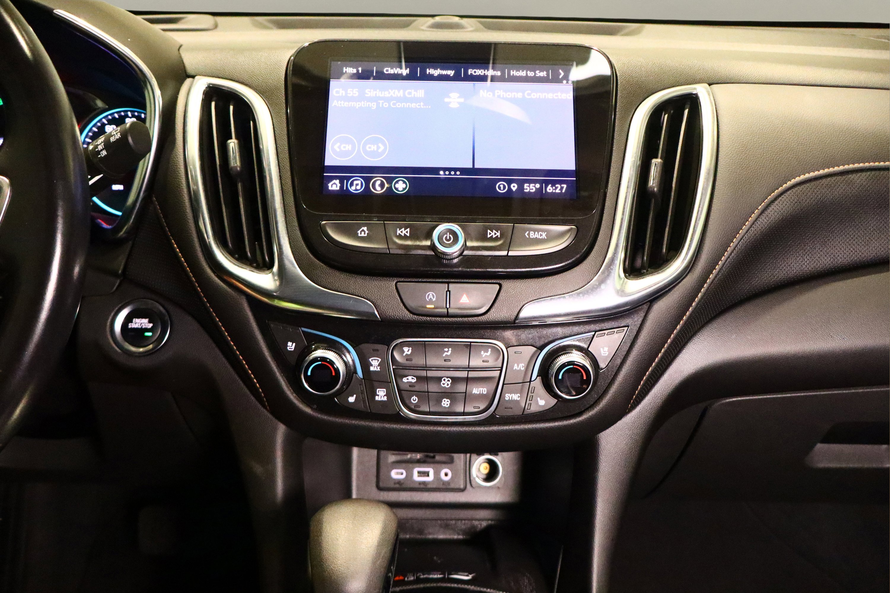 Used 2022 Chevrolet Equinox Premier image 23