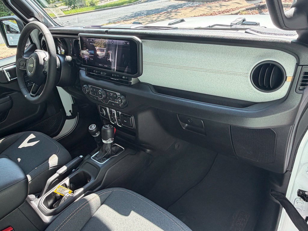 Used 2026 Jeep Wrangler Unlimited Sport AWD/4WD image 28