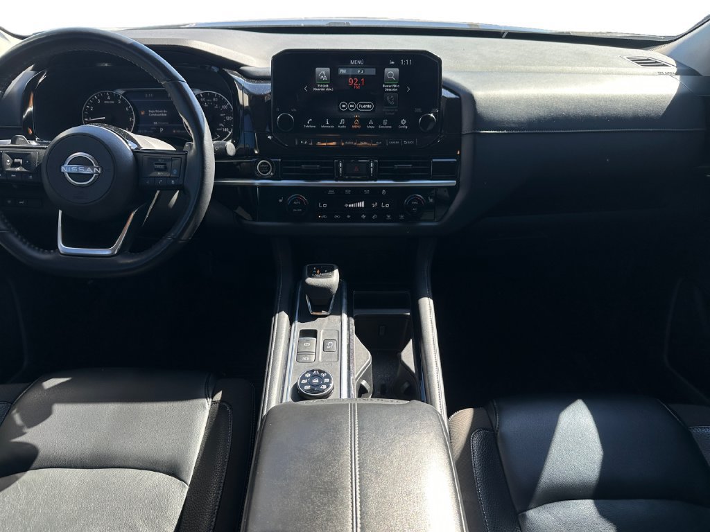 Used 2022 Nissan Pathfinder SL AWD/4WD image 10
