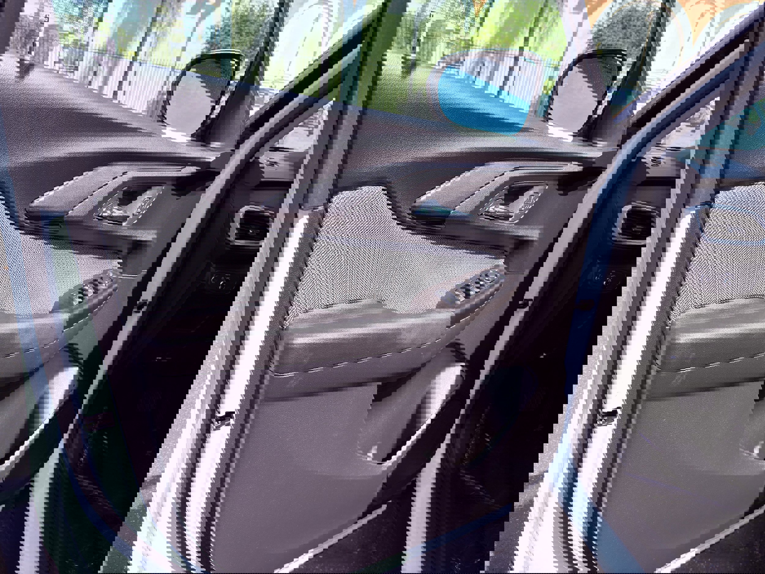 Used 2022 Chevrolet TrailBlazer LS FWD image 21