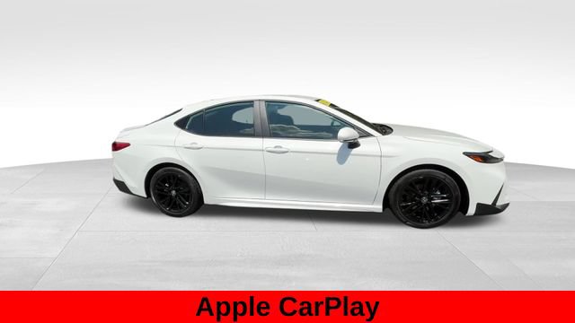 Used 2026 Toyota Camry SE w/ Convenience Package FWD image 6