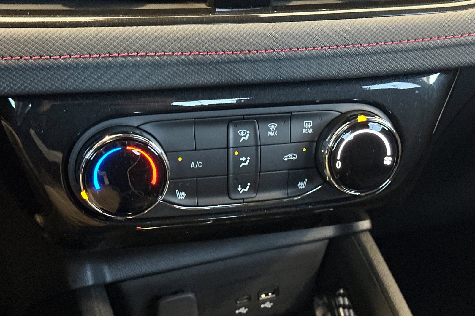 New 2026 Chevrolet TrailBlazer RS w/ Driver Confidence Package FWD image 20