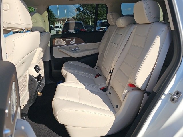New 2026 Mercedes-Benz GLS 450 4MATIC image 14