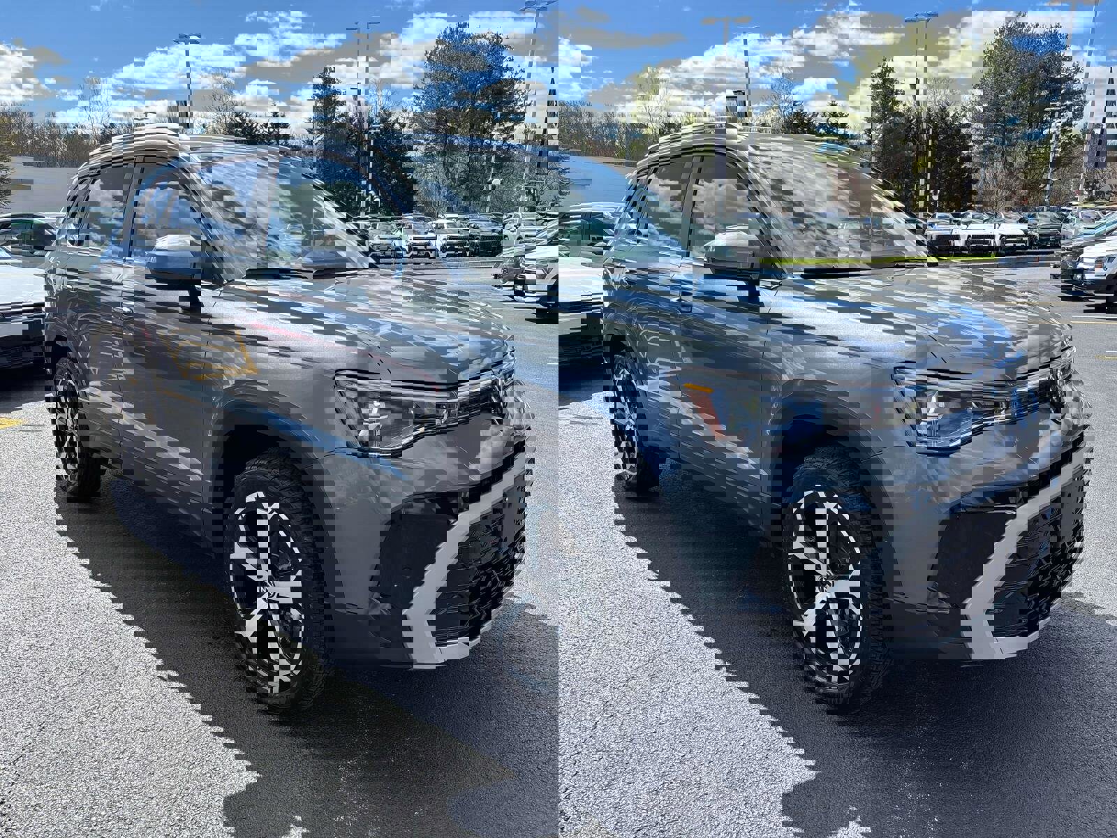 Used 2025 Volkswagen Taos SEL image 6