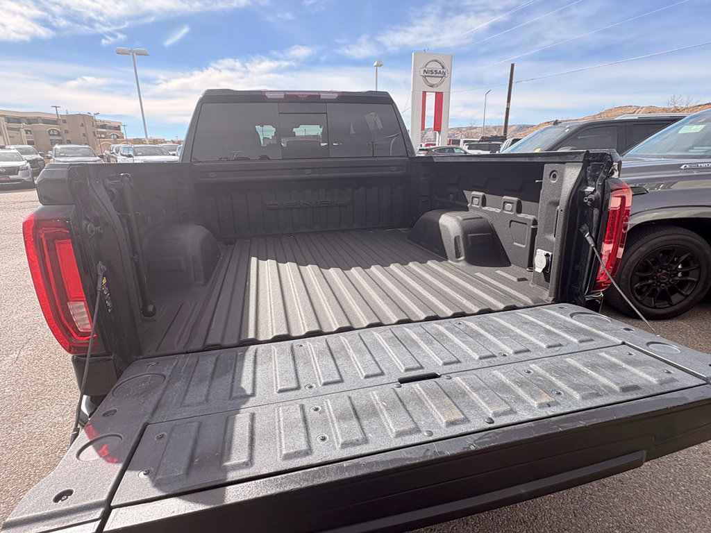 Used 2022 GMC Sierra 1500 Denali image 10