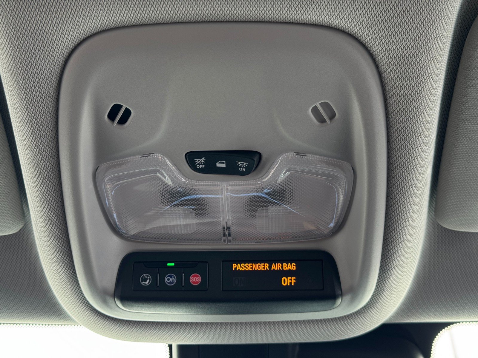 Used 2023 Chevrolet TrailBlazer LS FWD image 28