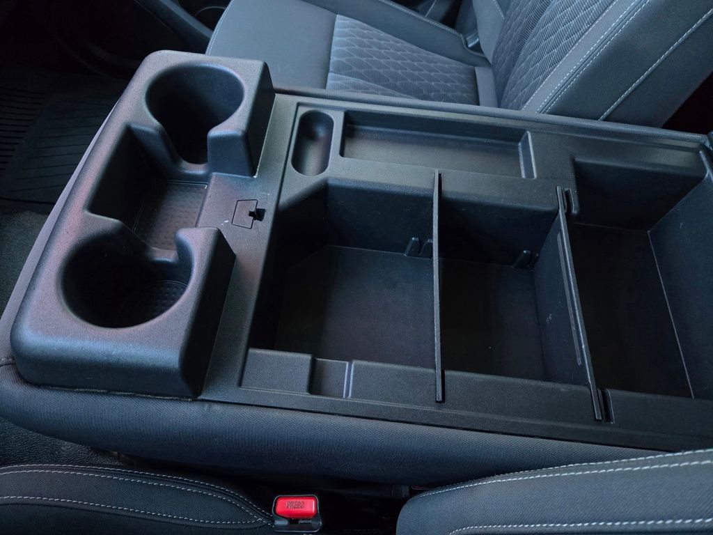 Used 2022 Nissan Titan S w/ S Utility Package image 18