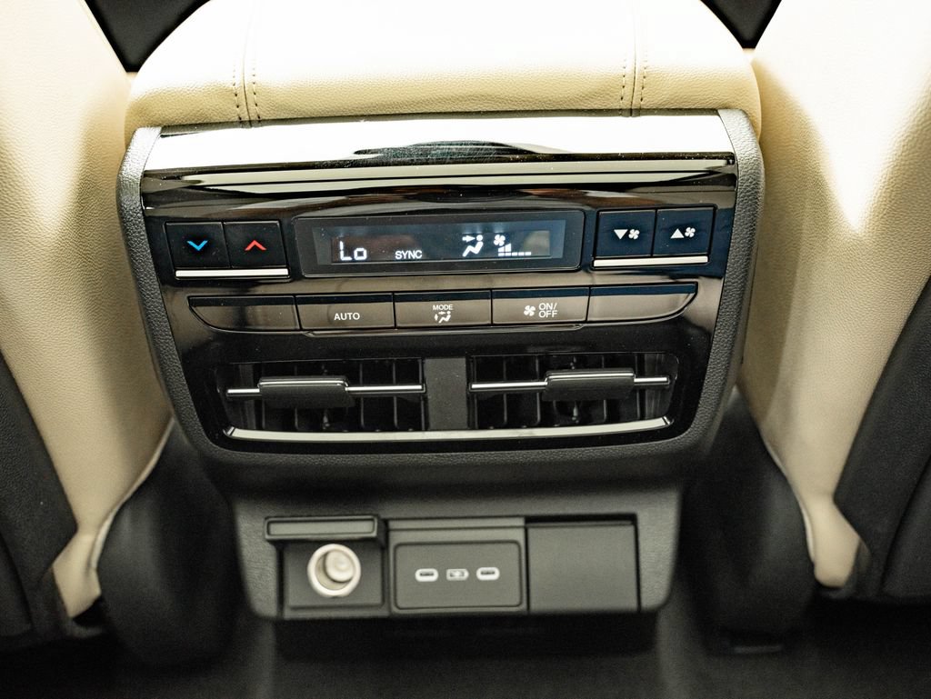 New 2026 Acura MDX SH-AWD image 43