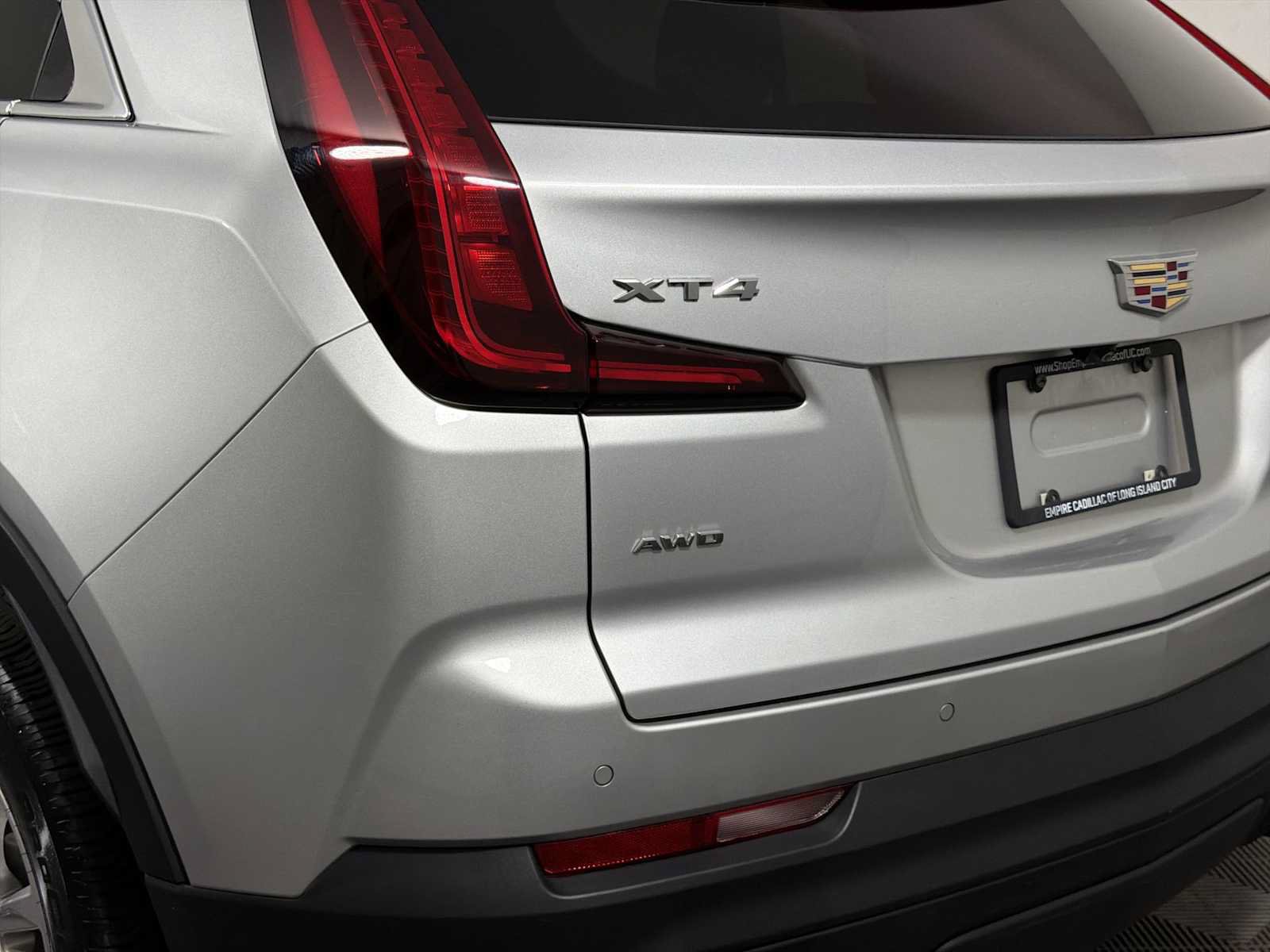 Used 2022 Cadillac XT4 Luxury w/ Cold Weather Package AWD/4WD image 26