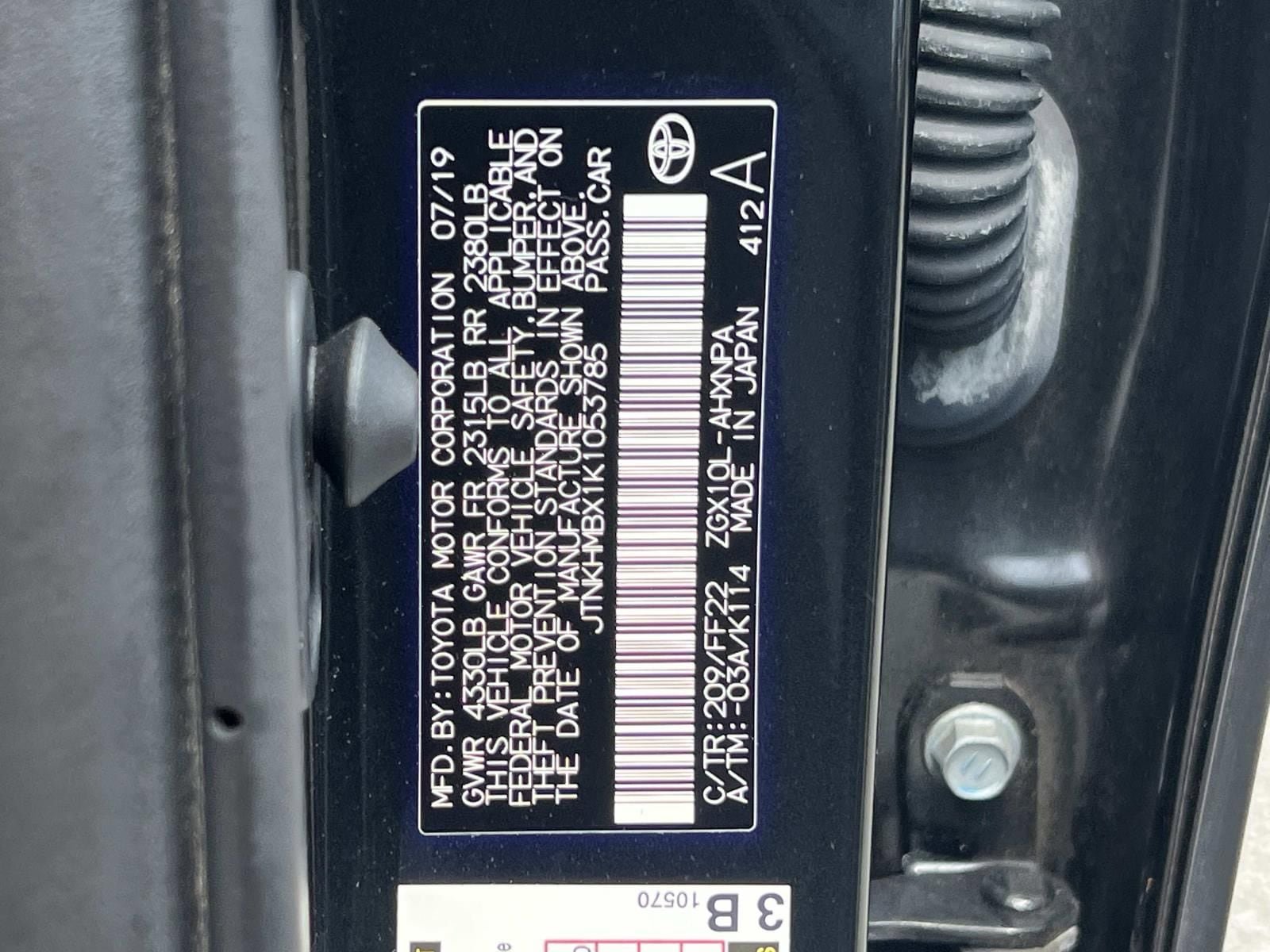 Used 2019 Toyota C-HR XLE FWD image 33