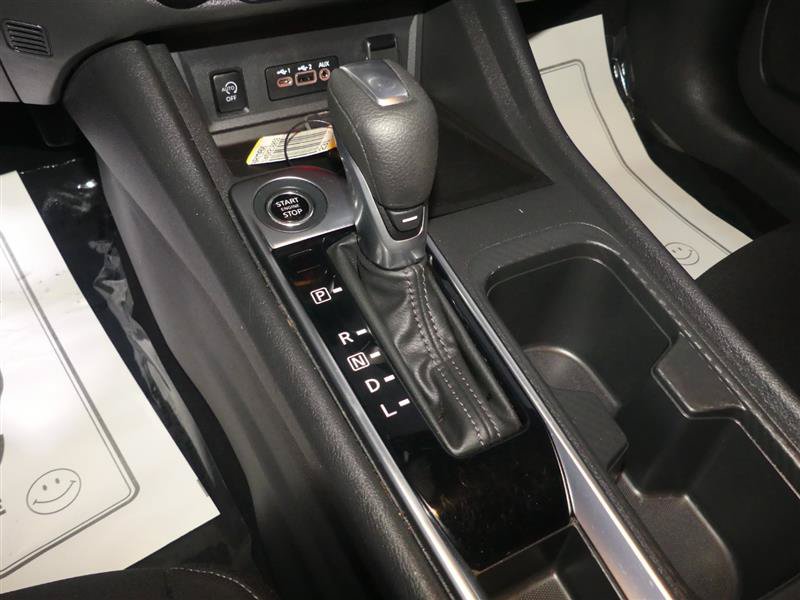 Used 2025 Nissan Sentra SV FWD image 38