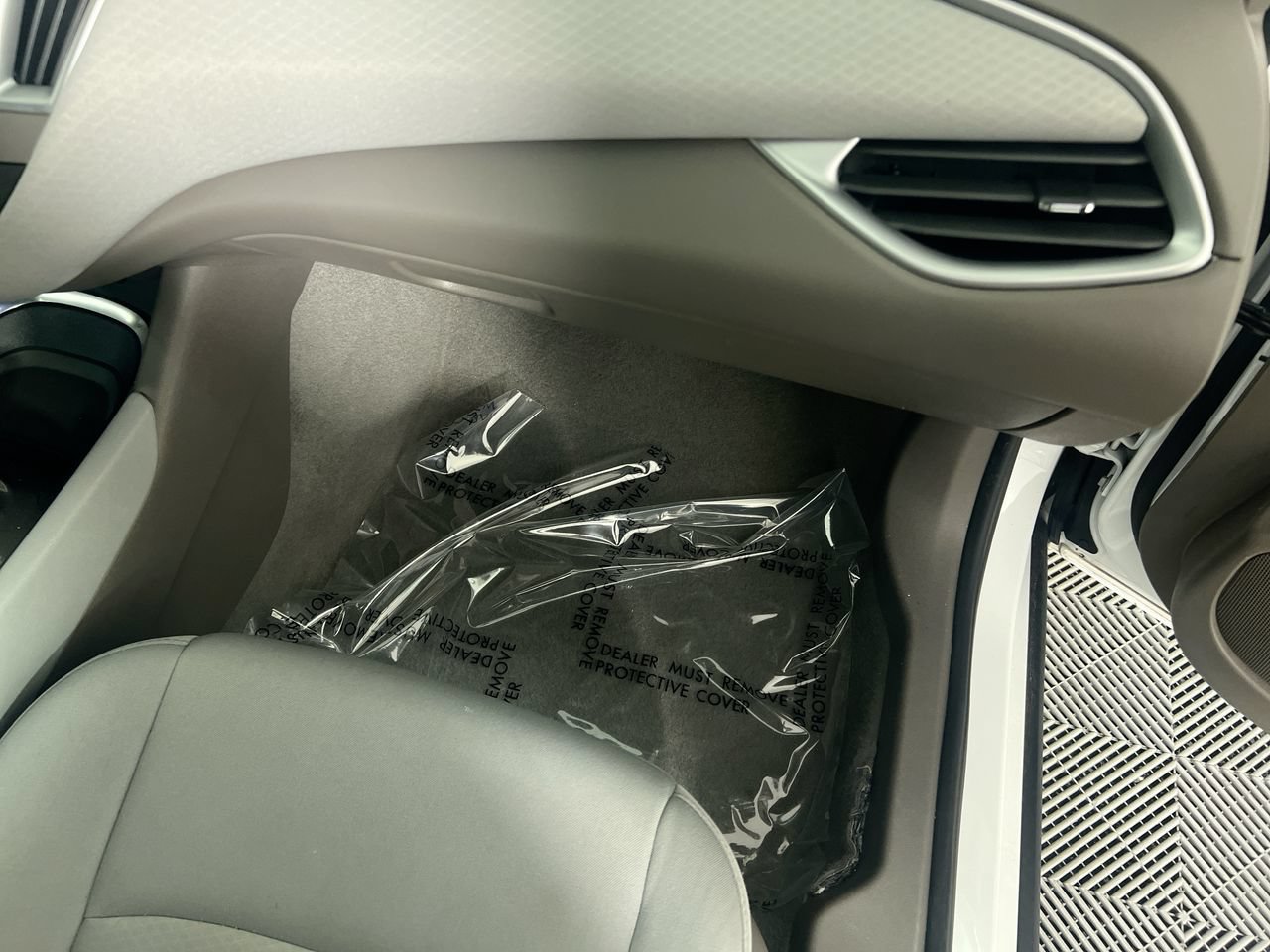 Used 2022 Chevrolet Malibu LT FWD image 27