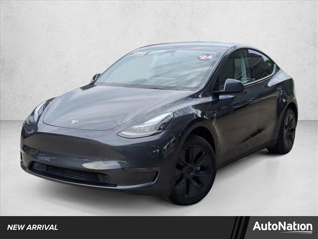 Used 2024 Tesla Model Y Long Range RWD image 1