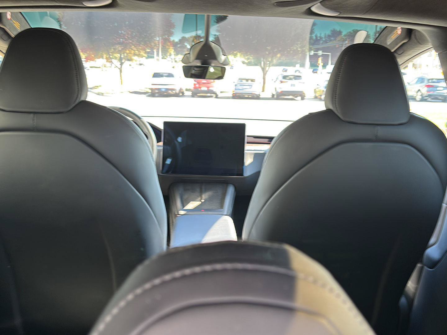 Used 2024 Tesla Model X AWD/4WD image 27