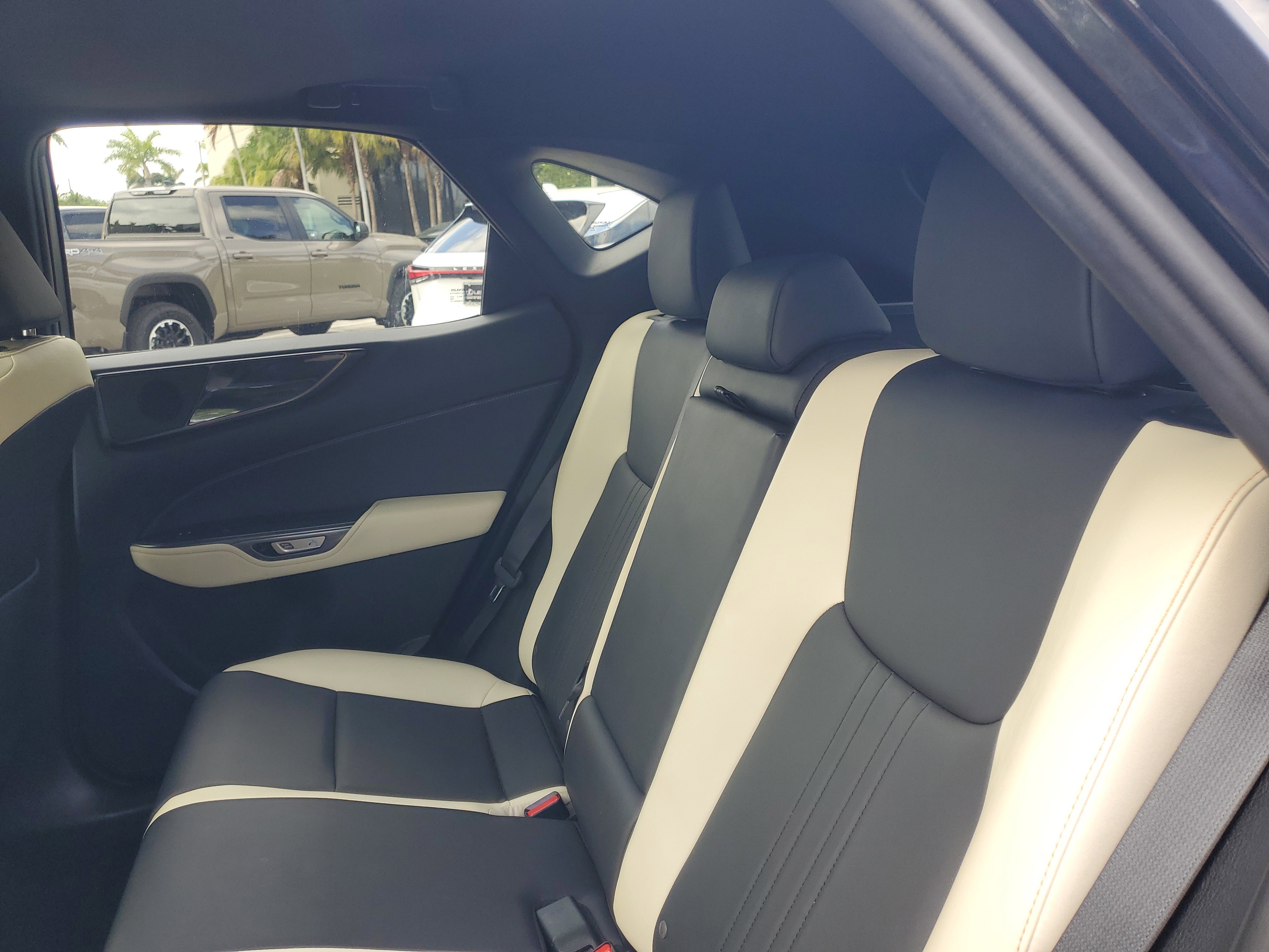 Used 2022 Lexus NX 350 AWD image 17